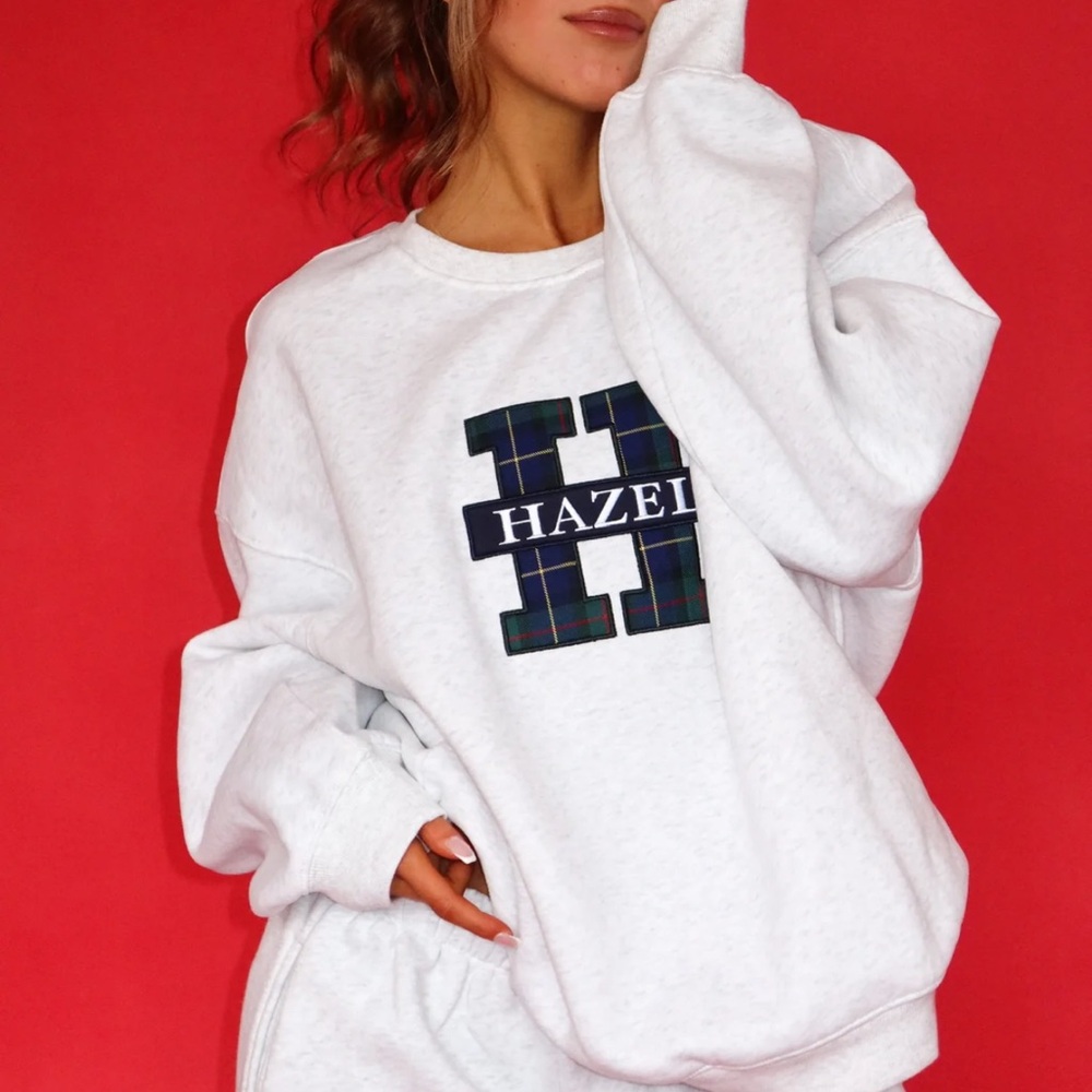 Hazel Cozy White Women's Sweatshirt